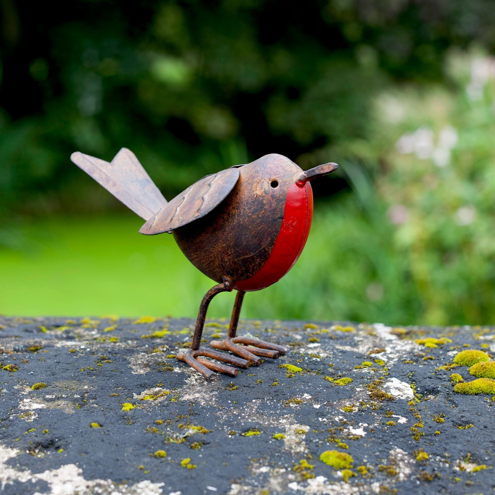 Garden Robin Ornament Outdoor Metal Robin Bird Decoration