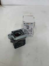 SCHNEIDER ELECTRIC ZB4BZ104 / ZB4BZ104 (NEW IN BOX)