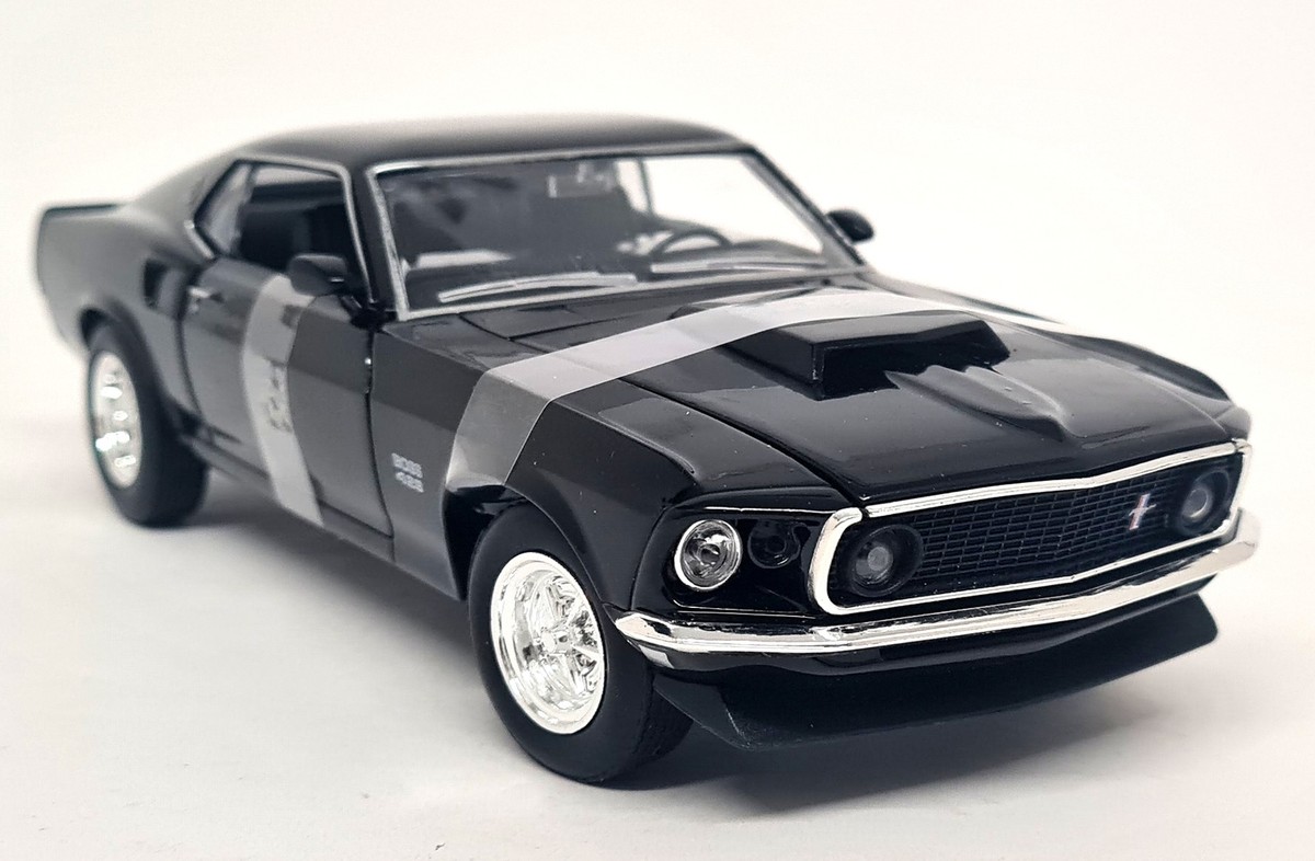 Ford Mustang BOSS 429 限定版 1/18スケール Nex 1/24 - Ford Mustang BOSS 429 1969 Black Diecast Scale