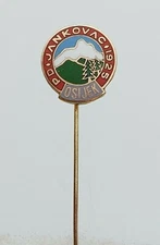 Alpinism, mountaineering, climbing - PD JANKOVAC Osijek Croatia KASUN pin badge