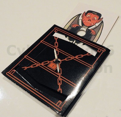 SPIKE VAMPIR ZAUBERKARTENTRICK DRACULA SARG ESCAPE TWILIGHT BÜROKLAMMER NEU WOW