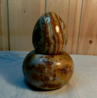 Onyx Marble Egg with Base (72mm + 50mm)