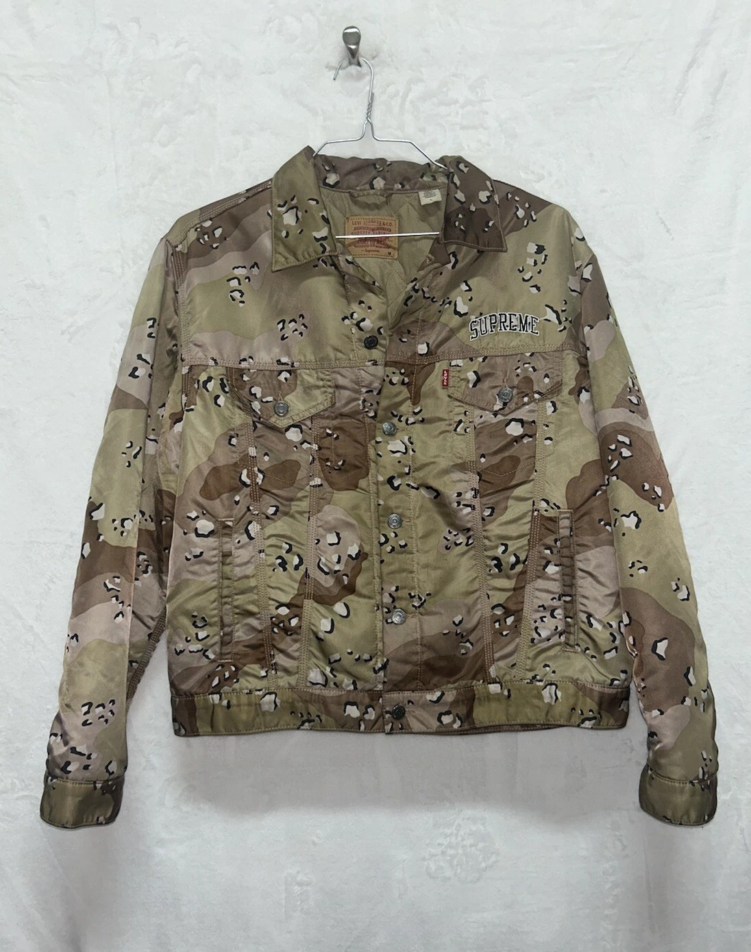 SUPREME X Levi’s   Veste camouflage camionneur pépites de chocolat   Taille Medium