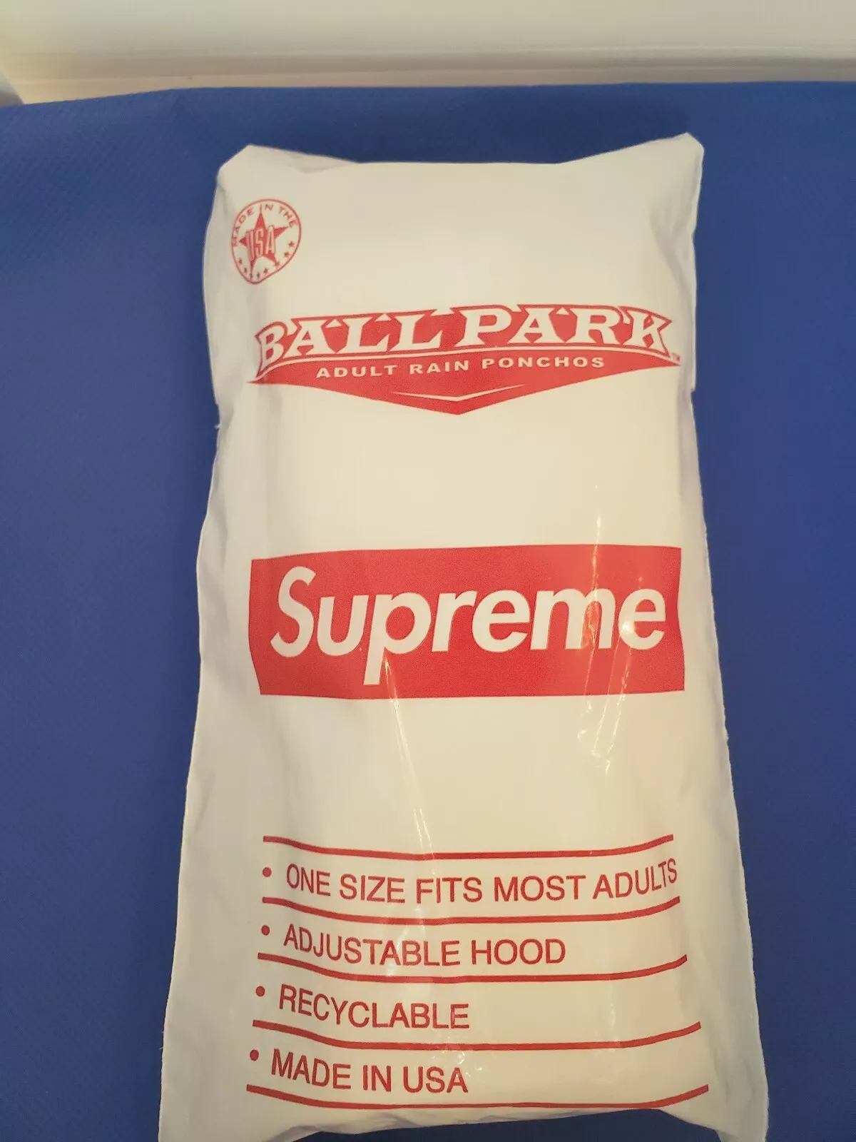 Poncho de pluie adulte Supreme Ballpark 