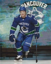 Vancouver Canucks Derek Dorsett Autographed Signed 8x10 NHL Photo COA K