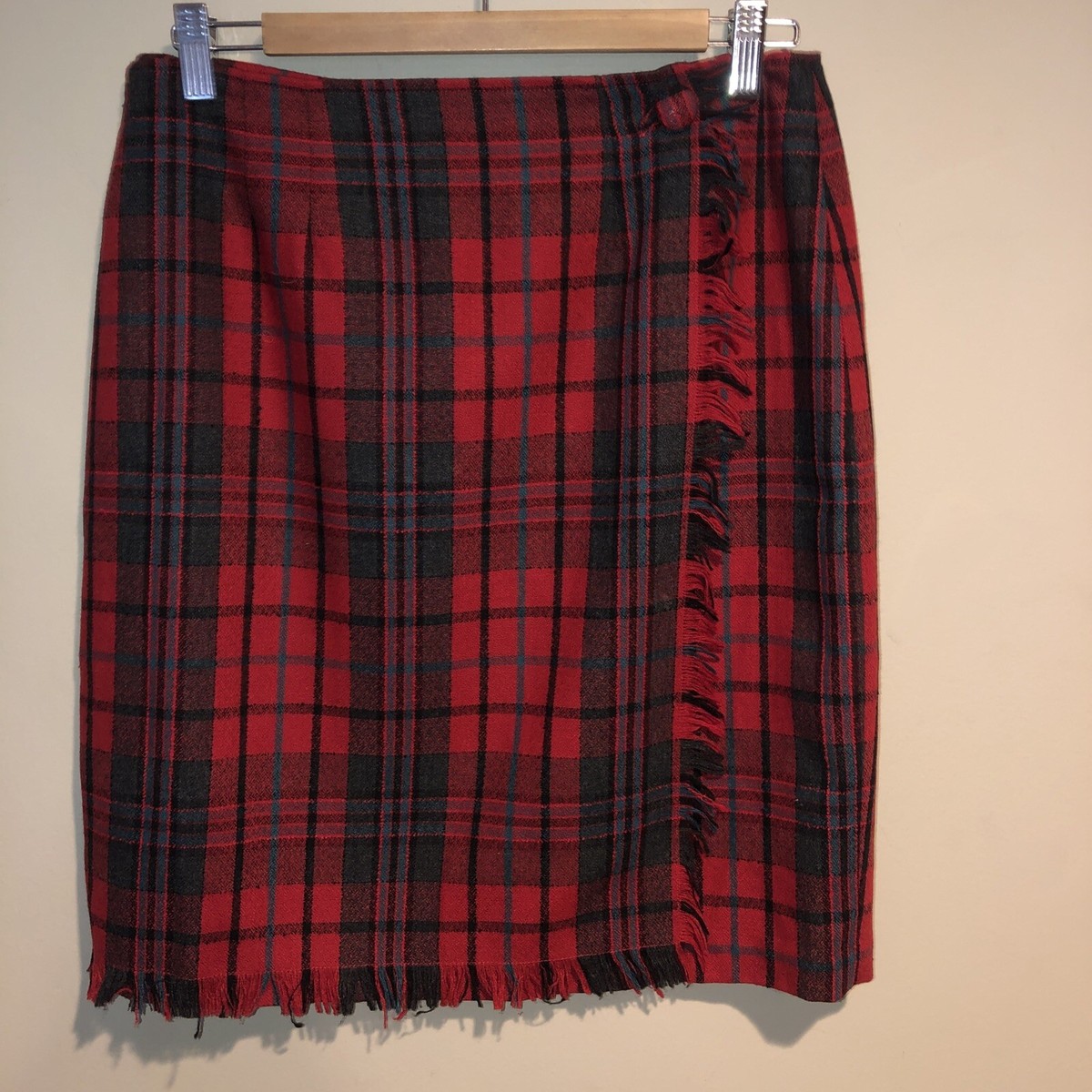 FORENZA Vtg Red Gray Blue Wool Blend Wrap Skirt Fringe Sz 12 FORENZA Vtg Red Gray Blue Wool Blend Wrap Skirt Fringe Sz 12