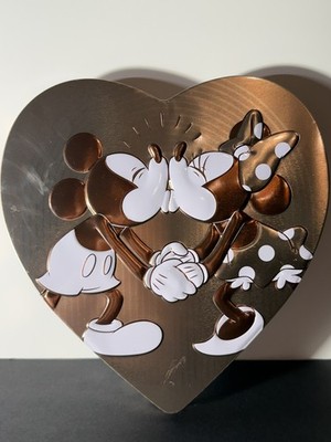Disney Mickey & Minnie Be Mine Valentine Heart Shaped Tin 