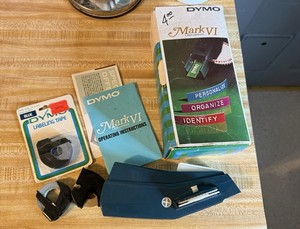 DYMO ダイモ | テープライター DYMO（ダイモ）ラベルライター⁄テープ