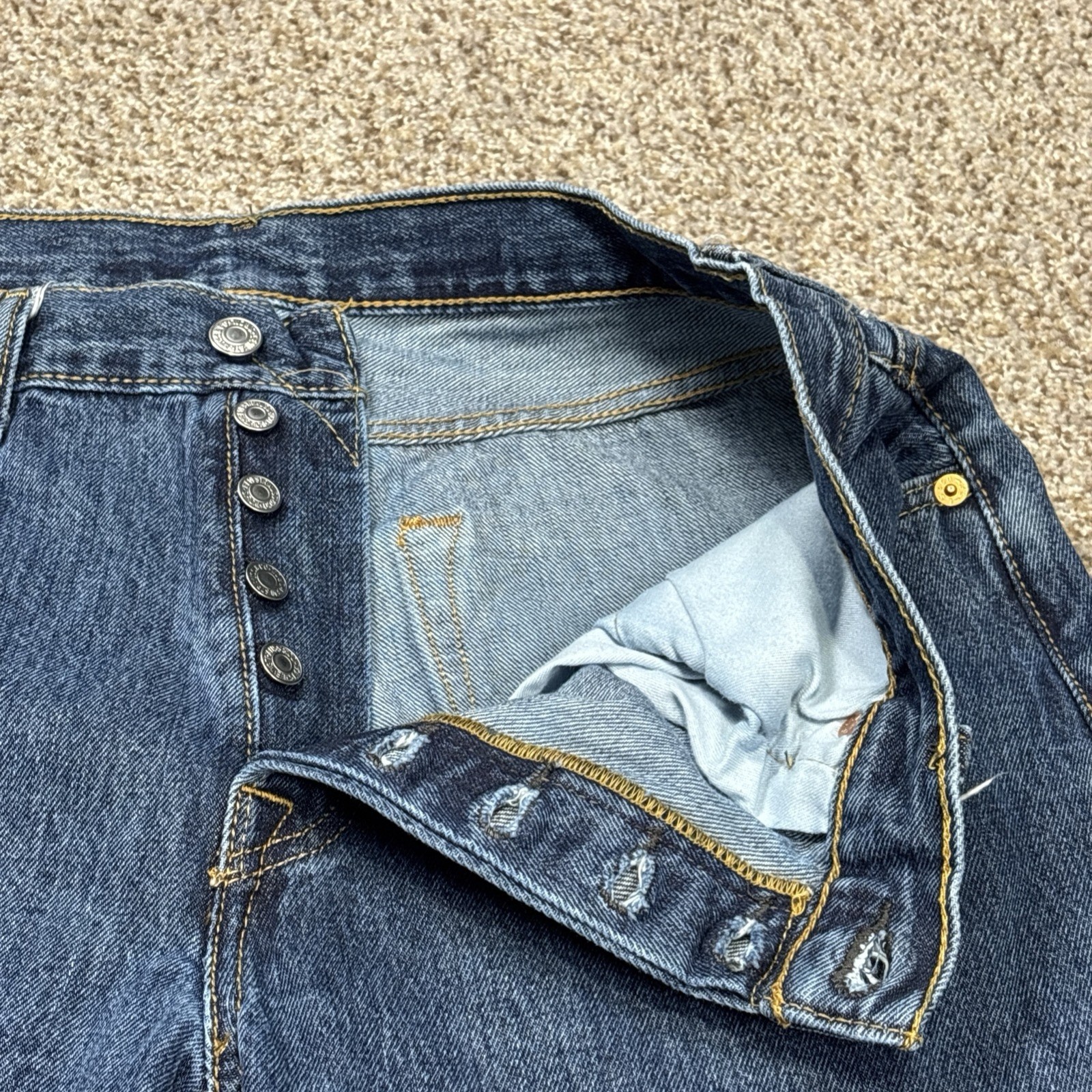 Levis 501 XX Button Fly Jeans Men’s Tag 33x36 Actual 33x30 - View 4