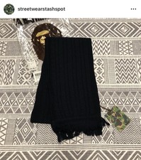 A Bathing Ape Cable Knit Scarf Size Free