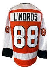 Eric Lindros Cards, Rookie Cards and Autographed Memorabilia Guide 39