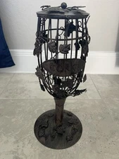 Metal Rustic Wine Cork Cage Cork Holder Home Kitchen Decor Sculpture