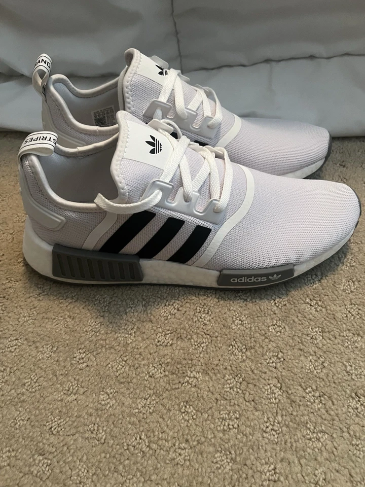 Adidas NMD_R1 Primeblue Blanco Negro Gris Foto 2 de 4