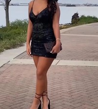 Black dress for sale by Juliet size M worn once 