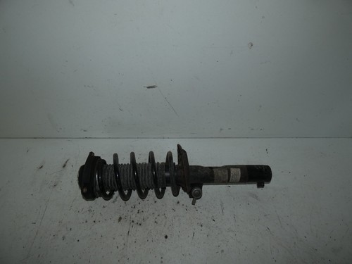 Stoßdämpfer VW Passat 3C BJ 2007 vorne rechts