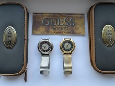 Par de relojes de pulsera Guess vintage para mujer con estuche y folleto originales
