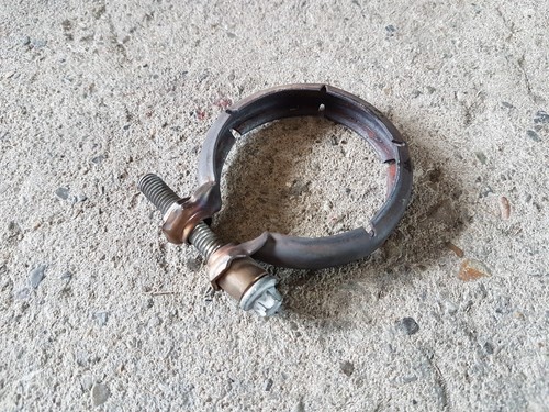 BMW 1er F20 F21 3er F30 F31 LCI B47 Schelle Turbolader/Abgaskrümmer 8519885