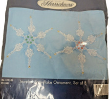 Jeweled Snowflake Christmas Beaded Ornament Kit 2004 New Makes 8