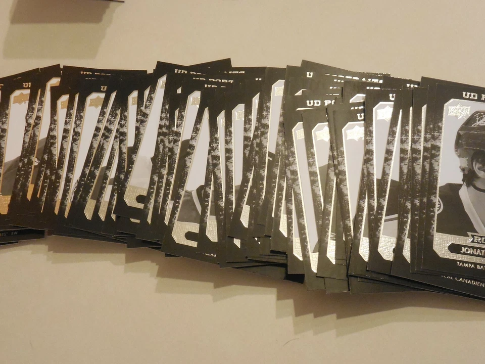 2014/2015 Upper Deck YG's, Parallel's & insert's U PICK - Image 3 of 4