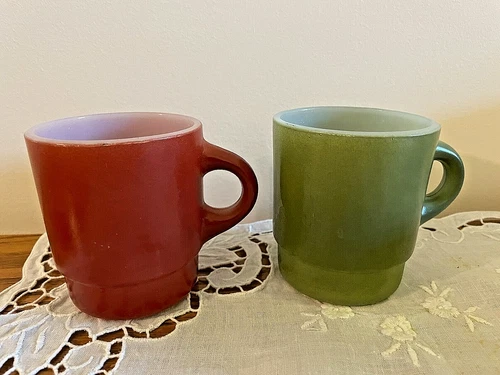 Two 2 Vintage C Handle Stackable Coffee Mugs Anchor Hocking Fire King Signed EUC