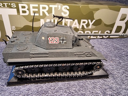 SOLIDO / Verem Panther Panzer /TANK ´´ Grauer Tarn ´´( 1/ 48 ) # Ref 222 - Bild 3 von 6