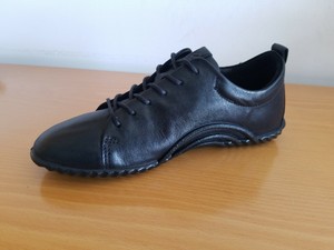 ecco vibration 1.0 shoe