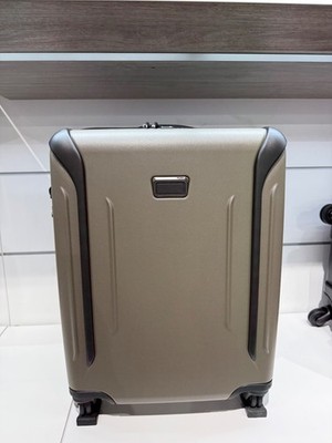 TUMI VAPOR スーツケース NEW Tumi Vapor INTERNATIONAL Expandable 4 Wheel Packing Suit Case