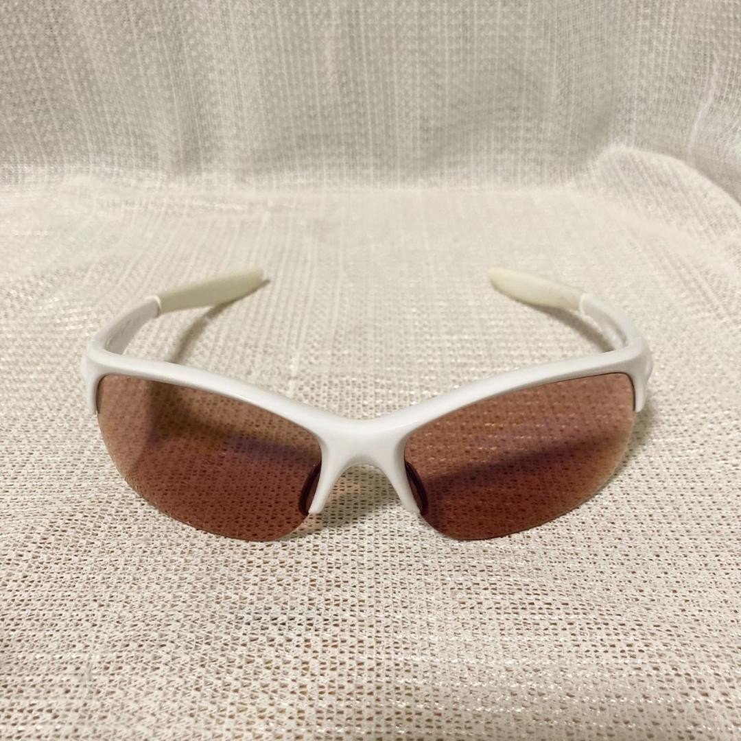 Used Authentic Oakley Commit Sunglasses White Asi… - image 2