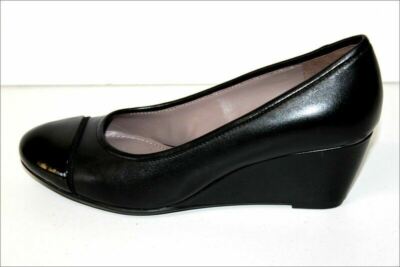 GEOX Breath Black Leather Lined Wedge Pumps Size 35 VGC