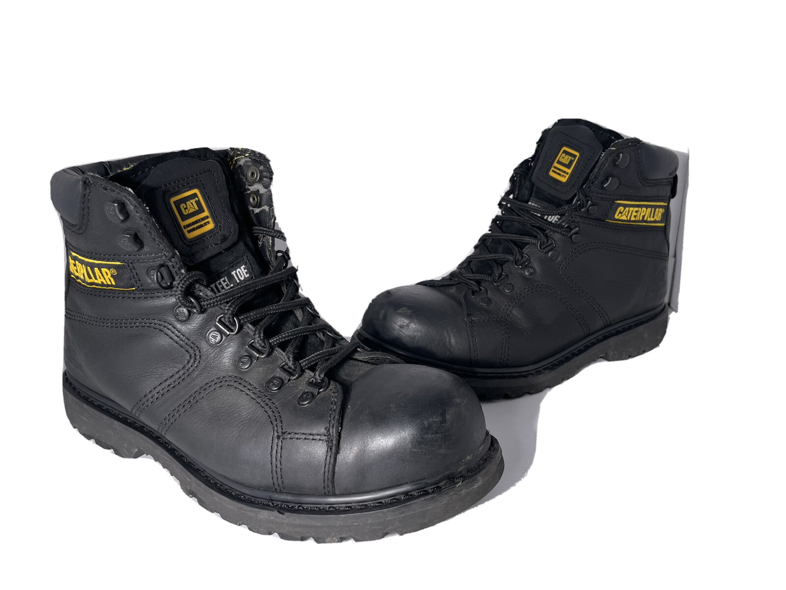 caterpillar silverton black