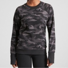 ATHLETA Triumph Camo Long Sleeve Crewneck Pullover Athletic Sweatshirt Womens XS
