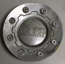 BOSS MOTORSPORTS CENTER HUB CAP 3159 AEWC ~ 1 broken tab