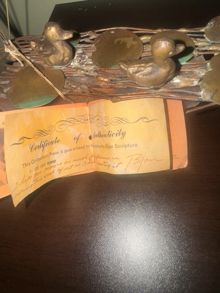 Escultura Casa Bijan B Bijan Firmada Edición Limitada Foto 3 de 3