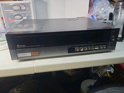 Mitsubishi Linear Tracking Fully Automatic Turntable LT-70 Untested For Parts 