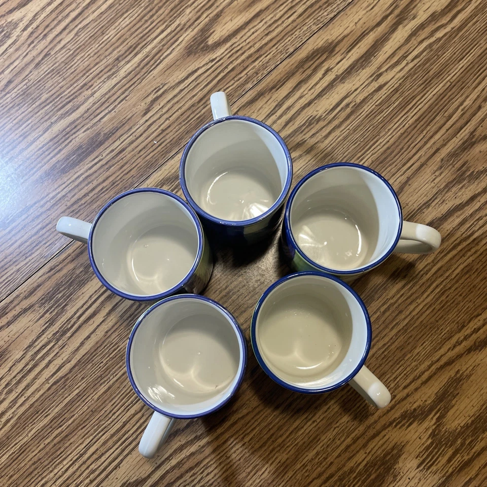 Cinco tazas de café vintage de 4" con cara abstracta estilo Picaso pintadas a mano de mesa Sur La Foto 3 de 4