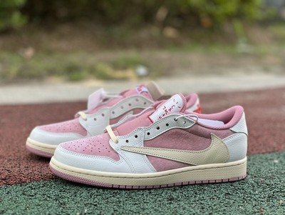 DM7886-600 Travis Scott x AJ1 Jardon 1 Low Pink Women's Shoe Sizes