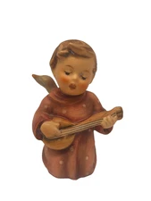 hummel #214/d/i "angel serenade"  3" $119