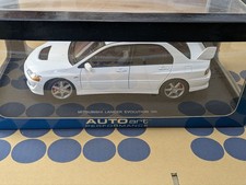 Mitsubishi Lancer Evolution Auto Art 1/18 Model Car White Rare Authentic