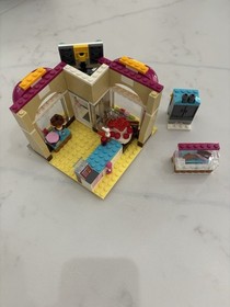 Downtown Bakery LEGO Friends 41006