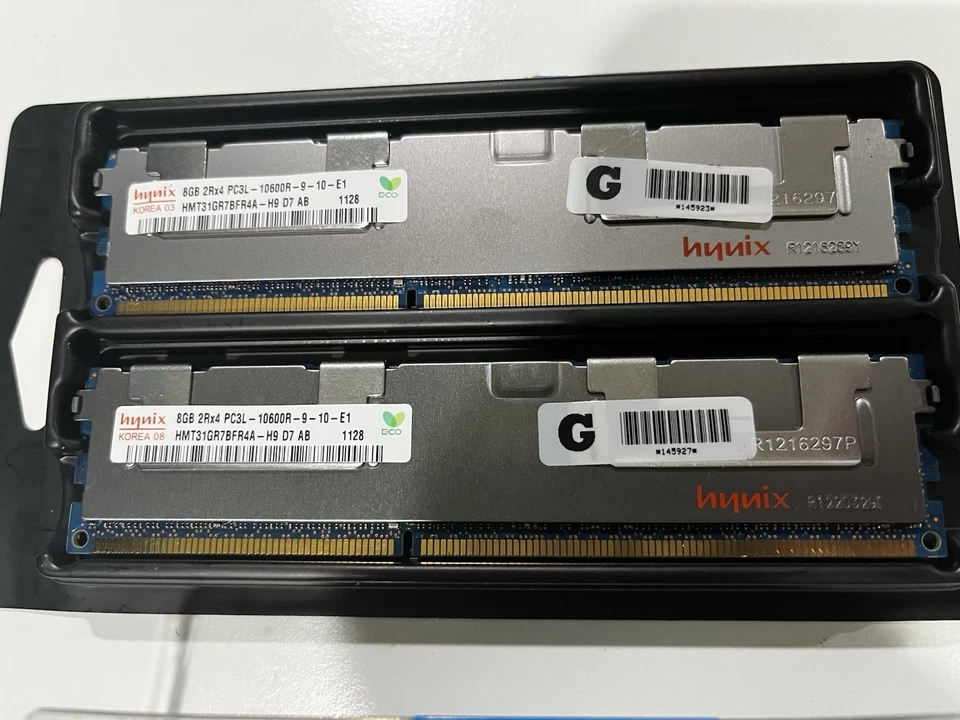 Lot Of Hynix 3x8gb + 2x4gb DDR3 ECC REG Registered Server RAM (32gb total) - Image 3 of 4