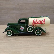 SOLIDO Ford V8 1 18 scale ar