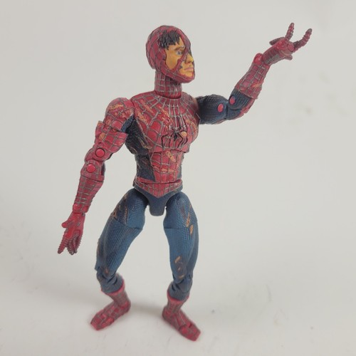 VTG ToyBiz Battle Ravaged Spider-Man Movie Series 3 Action Figure 2002 - Picture 3 of 7
