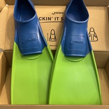 New Finis Long Floating Green Blue Swim Flippers Fins Size JR. US 8-11 EU 26-29
