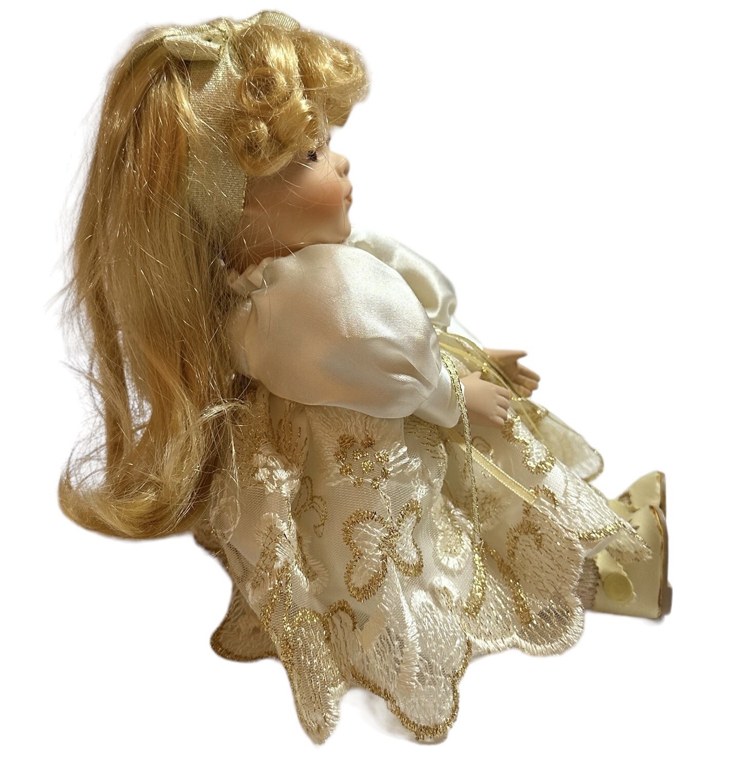 Dan Dee The Collectors Choice Porcelain Doll Girl Musical Blond Hair Brown Eyes