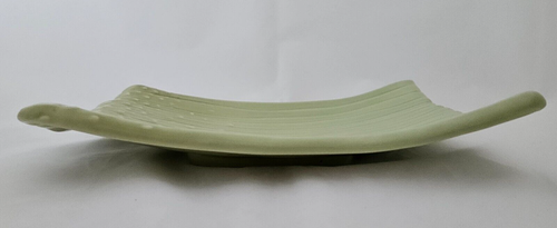 Crate & Barrel Serving Plate, Asparagus Green MCM 12" x 9.5" - Picture 5 of 8