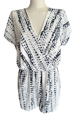 NWT Cooper & Ella Dotted Stripes V-Neck Short Sleeve Pockets Romper Women's Sz S
