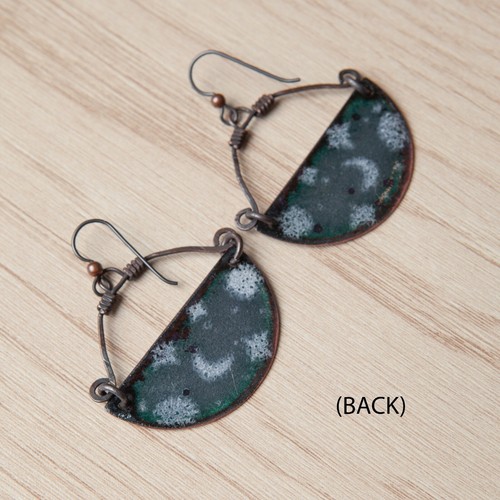 Handmade Rustic Copper Enamel Bat Boy Earrings Spooky Goth Halloween Artisan - Picture 10 of 11