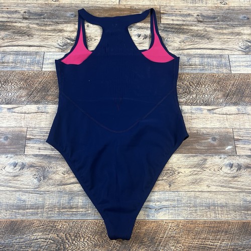 Body Dion Lee X Carbon38 Perforado Espalda Corredora Descarado Azul Marino Rosa Pequeño - Imagen 4 de 6
