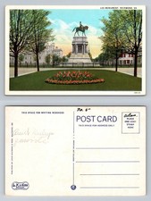 Richmond, VA-Virginia, Lee Monument Statue with Flower Garden Vintage Postcard