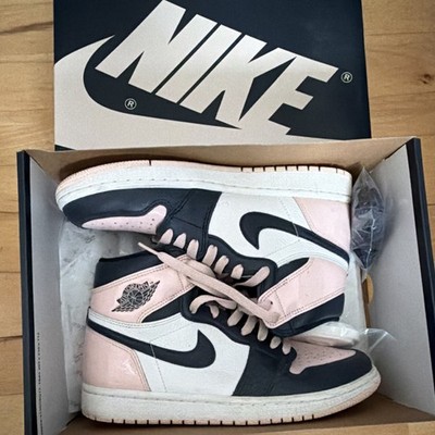 Jordan 1 Retro OG High Navy Blue And Pink
